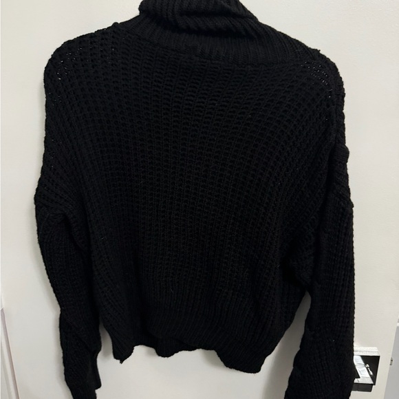 PrettyLittleThing Black Cable Knit Turtleneck Sweater - Picture 3 of 3